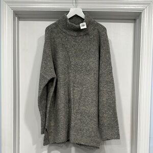 Abercrombie & Fitch Gray Turtleneck Sweater